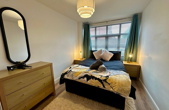 2br City Side Apartment
