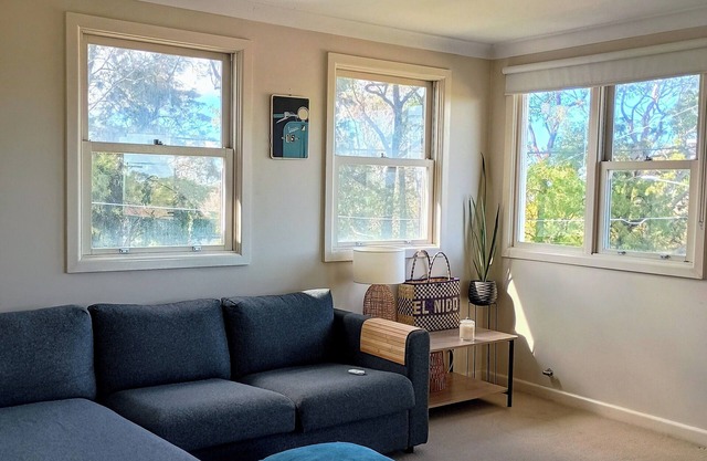 2BR in Seaforth Balcony City Skyline Views