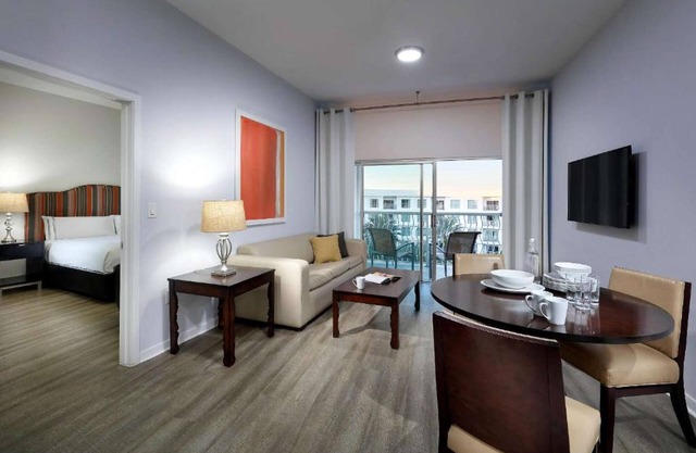 2BR Pool View Suite Near Walt Disney World Resort