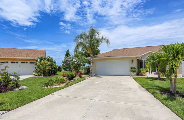 3/2 FURNISHED LAKE VIEW RENTAL, PET FRIENDLY