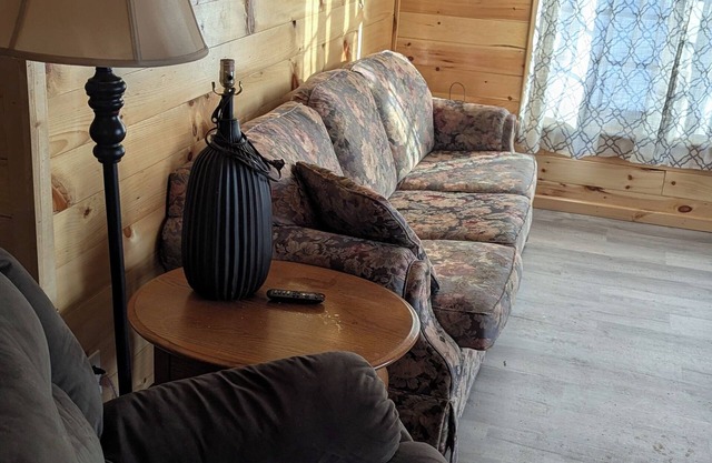 #3 - 3 bedroom upper unit near Salmon River, and Tug Hill ATV/snowmobile trails.