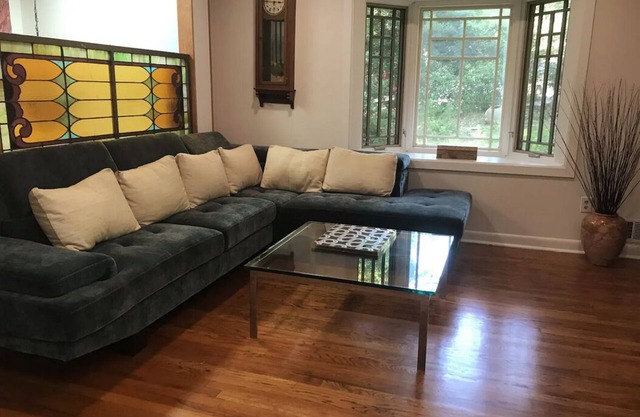 3 Bd /1 Bath - House in Enchanted Forest