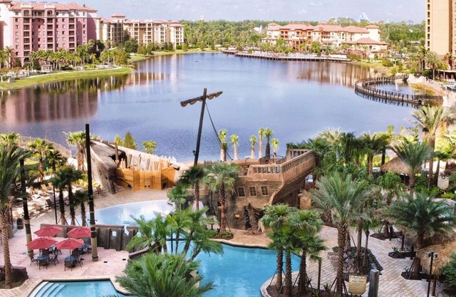 3-Bd. Dlx at Wyndham Bonnet Creek: Perfect for Families with Pools & Lazy River