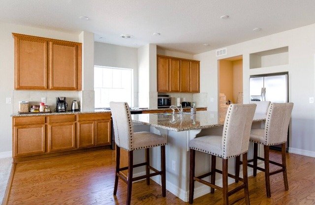 √3 BDR Ranch Home√For Families√Backyard√Parking√Quiet