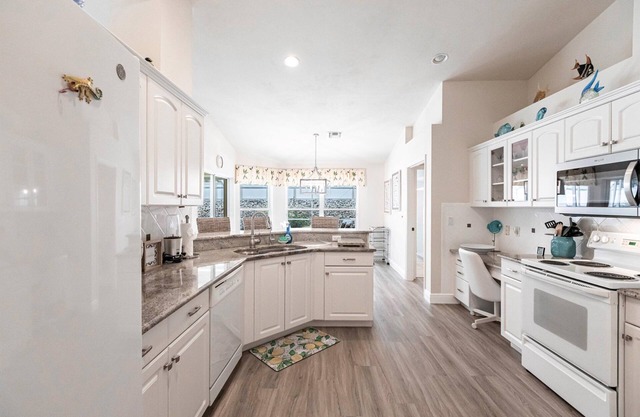 3 BDRM Island Retreat w/Private Pool