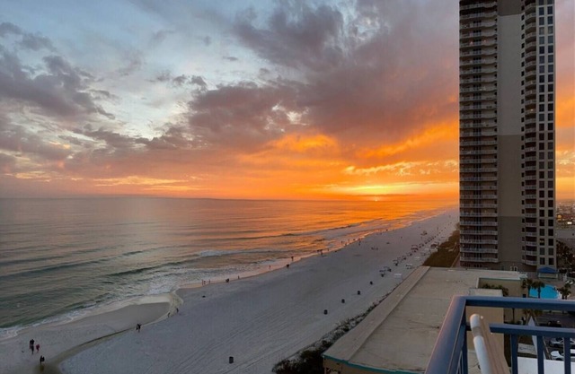 3 bed/3 ba - Sterling Breeze - PCB