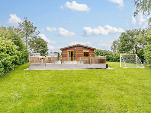 3 Bed in York 93206