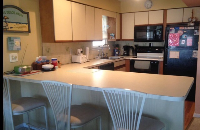 3 Bedroom, 2 Bath, 1st Floor Condo 2 blocks from the Beach!