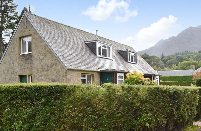 3 bedroom accommodation in St Fillans
