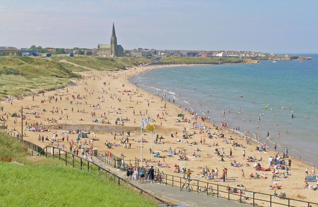 3 bedroom accommodation in Tynemouth