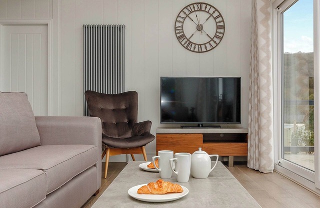 3 bedroom accommodation in Cheddar