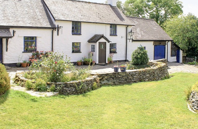 3 bedroom accommodation in Cynwyd