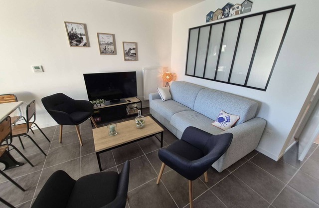 3-bedroom apartment in Stella-plage with parking and pets allowed