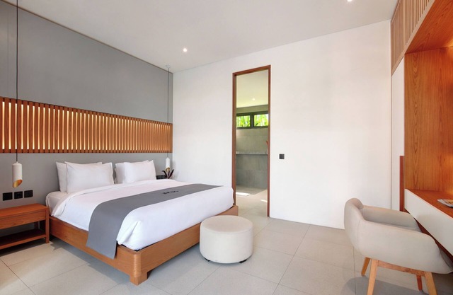 3-bedroom Aquamarine villa in amazing Bali with Private pool, 5-min to Beach