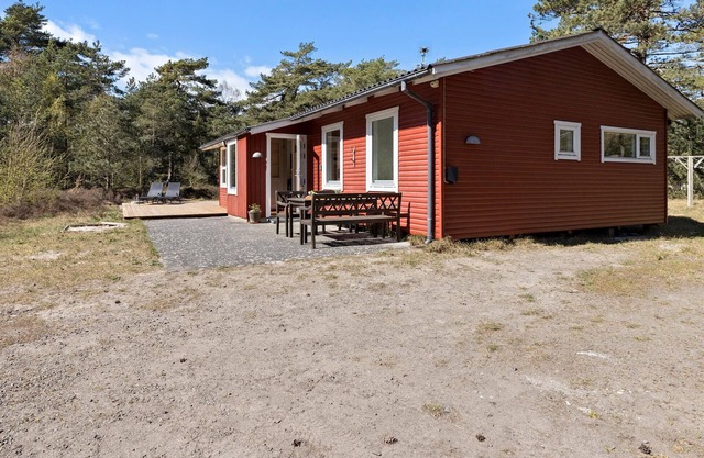 3 bedroom beautiful home in Aakirkeby