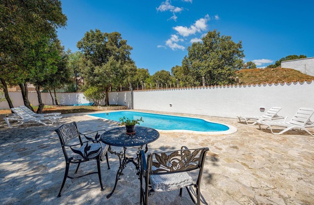 3 bedroom beautiful home in Pavicini