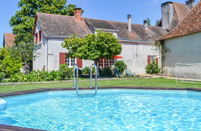 3 bedroom accommodation in St.Sulpice-d'Exideuil