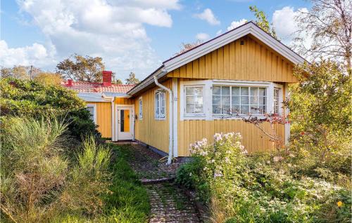 3 Bedroom Gorgeous Home In Halmstad