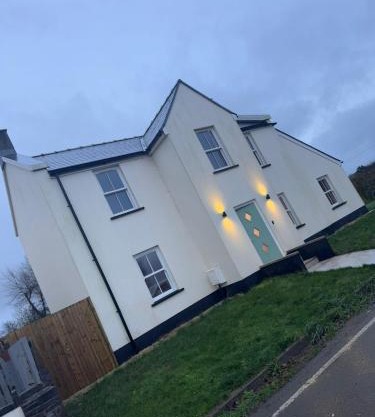 3 Bedroom Holiday home with Hot Tub