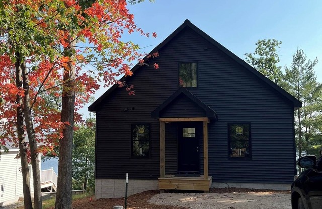 3-bedroom house in wonderful Traverse City with AC