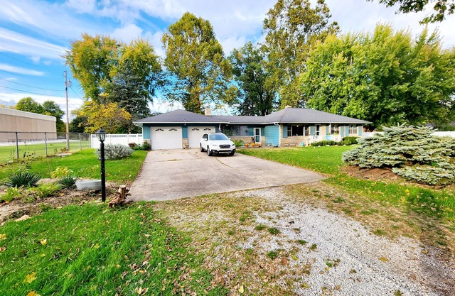 3-bedroom house in South Bend close to all your needs.
