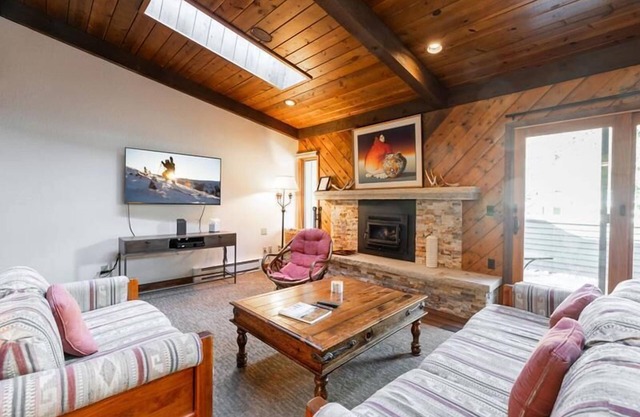 3-Bedroom Meadow Creek Townhome
