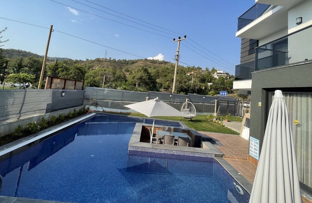 3 Bedroom Modern Villa