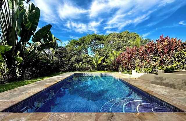 3 bedroom Tropical oasis with private pool