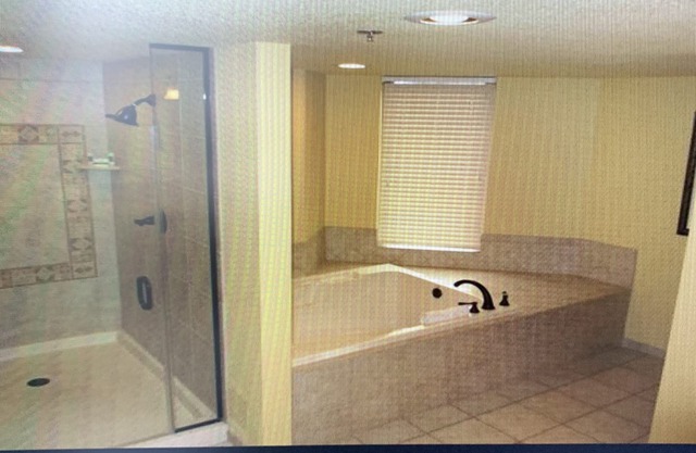 3 bedroom villa for Las Vegas F1 race! Located on race course.