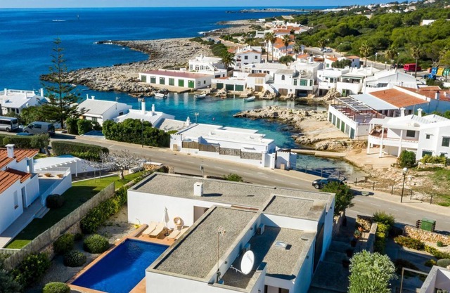 3 Bedroom Villa, Private Pool, Biniancolla, Near Punta Prima
