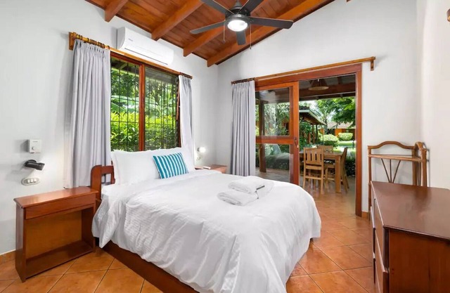 3 Bedrooms 2 bathrooms Family Suite at Hotel Bahia Esmeralda