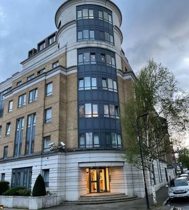 3 Bedrooms Apartment with security 24 hours