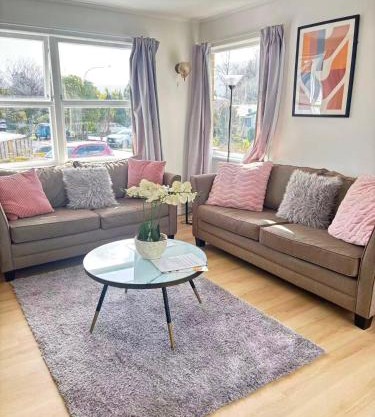 3 Bedrooms holiday house