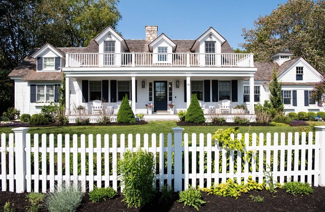 3 Beds, 3.5 Baths, Upscale Home with Cape Porpoise Harbor Views