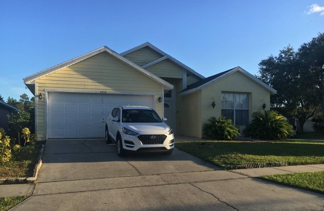 3 BR/2 BA Villa with Private South Facing Pool
