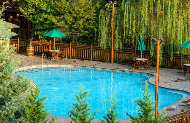 3 BR July 4th Mountain Getaway! 1-8 July 2023