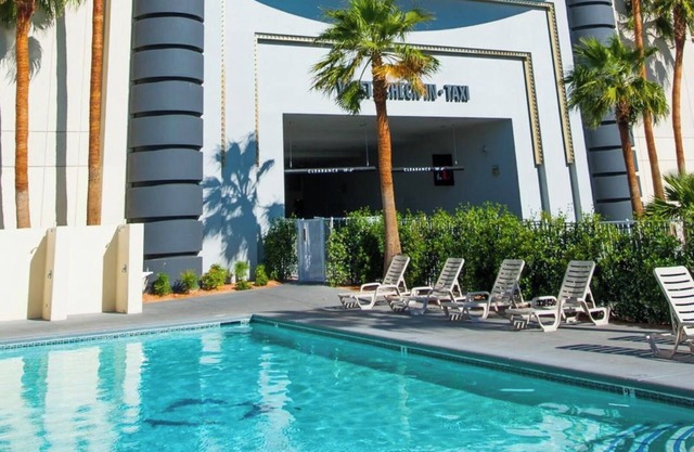 3 Deluxe Two Queen Rooms at The D Las Vegas