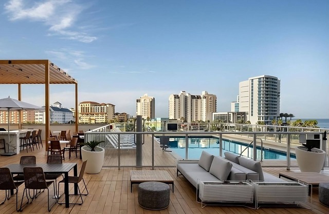 3 Elegant Rooms Perfect for Relaxation with Rooftop Pool and Poolside Lounger