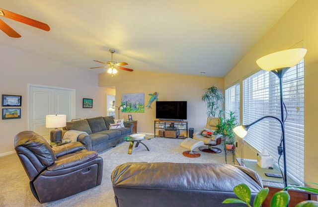 ~ 3 Mi to Ski & Hiking Trails: Soldotna Home