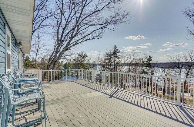 3 Mi to the Lake: Rocky Mount Home w/Water Views!