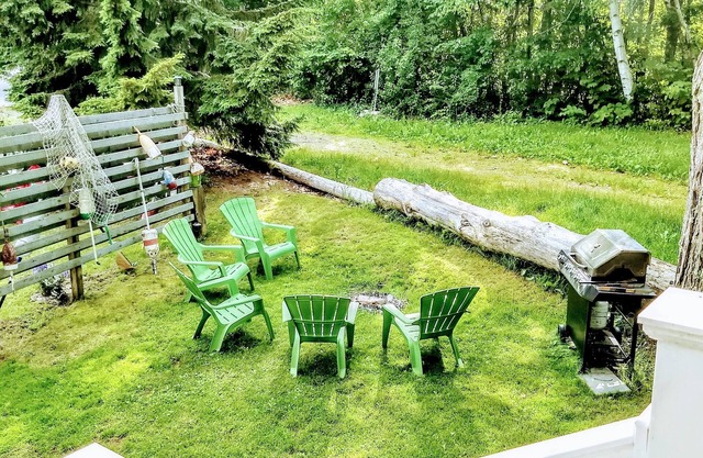3 Min Walk to Sand!-2 Bdr-Sleeps 5/Child/Dog/Family-Friendly/Amenities Aplenty!