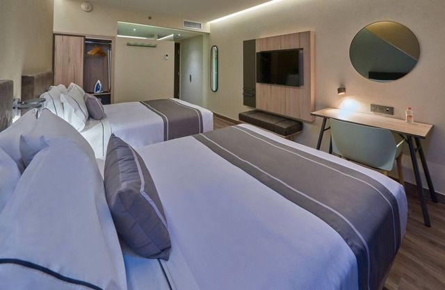 3 Modern Rooms in Lively Mazatlán – Beaches, Bars & Culture Just Steps Away