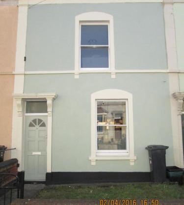 3 Newton Street
