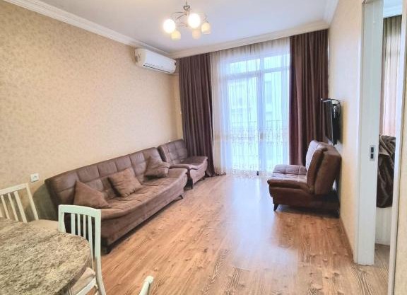 3 room apartment with 2 bedrooms , ქირავდება 3 ოთახიანი ბინა