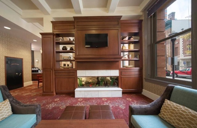 3 Suites with Kitchen in Historical Building Near Baltimore Convention Center