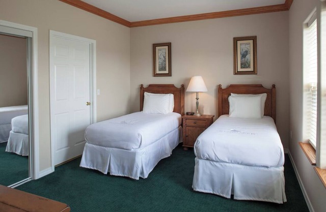 3 Tranquil Units near Branson Entertainment, Dining & Outdoor Adventures
