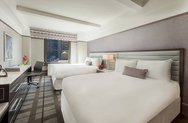 3 x Premier Room 2 Queens at Park Central Hotel New York