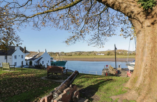 30 UNION STREET, family friendly in Kirkcudbright