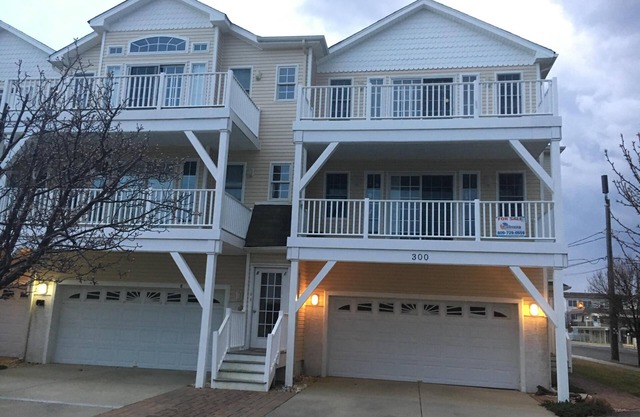 300 E 17th Ave, Unit F, North Wildwood, NJ