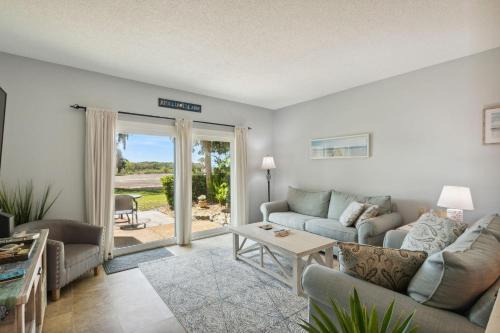 3012 Club Villa